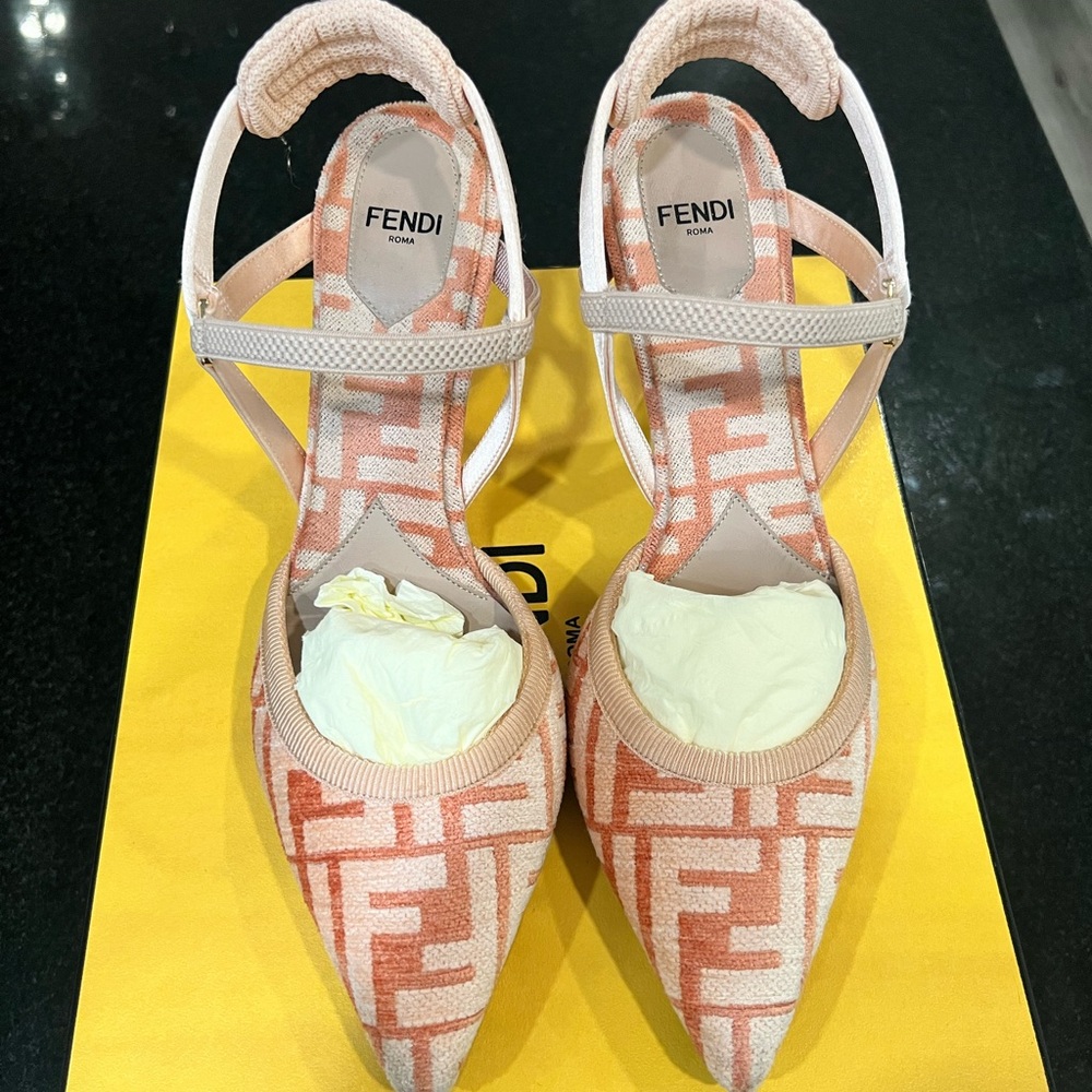 Fendi Women's Pink and Tan Heels
